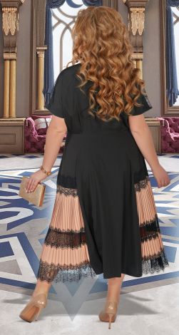 Платья больших размеров