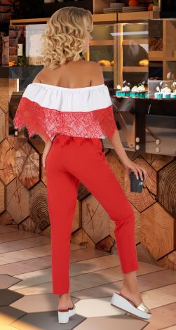 Костюми жіночі