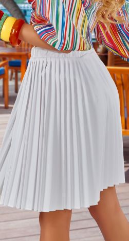 Біла спідниця пліссе