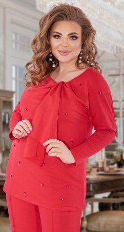 Комфортний костюм з перлами великого розміру