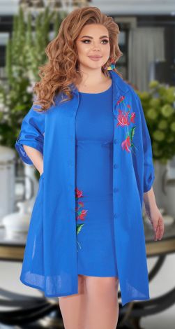 Льняной костюм с вышивкой большого размера