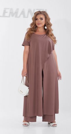 Нарядный брючный костюм большого размера