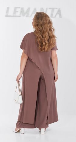 Костюми жіночі