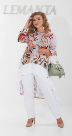 Світлий костюм із брюками великого розміру