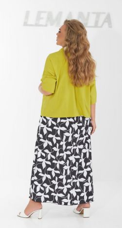 Костюмы женские