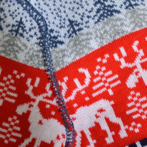 Светр олені