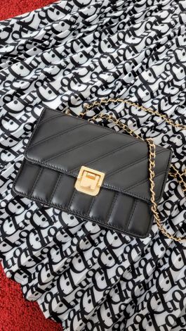 СУМОЧКА черная