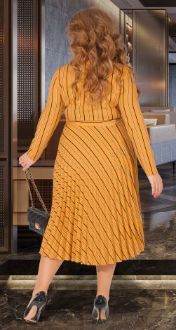 Платья больших размеров