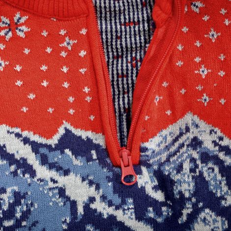 Кофта волки