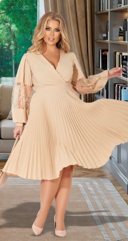Elegant plus size pleated dress
