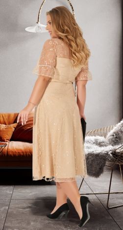 Платья больших размеров