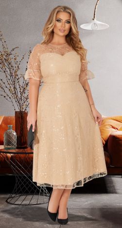 Красивое нарядное платье большого размера