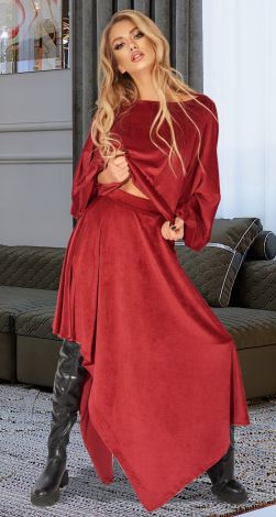 Костюми жіночі