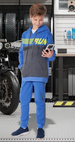 Спортивный костюм на мальчика