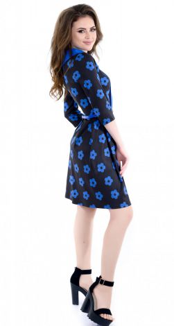 Сукня по фігурі з напівкруглим комірцем