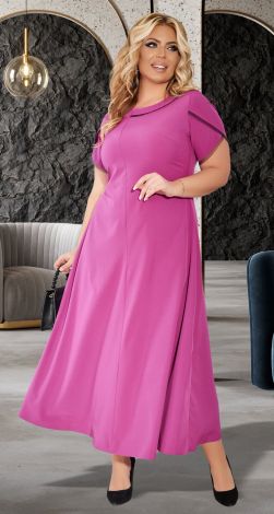 Нежное нарядное платье большого размера