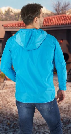 Мужские куртки и пальто