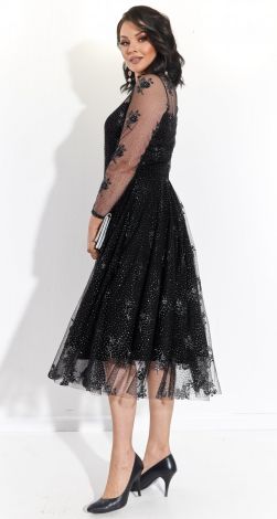 Elegant dress of large size