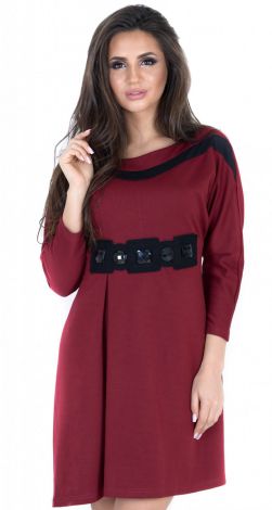 Сукня з камінням