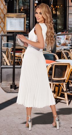 Стильное нарядное платье плиссе