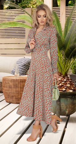 Костюми жіночі