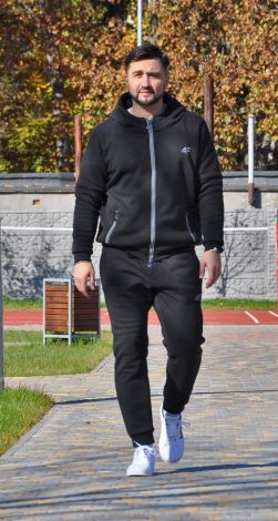 Тёплый костюм на змейке