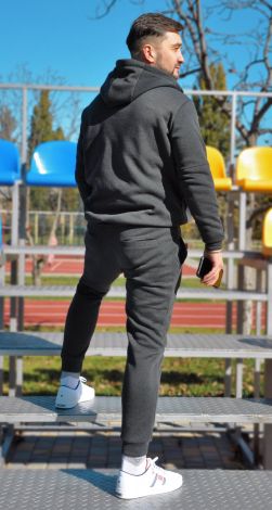 Тёплый костюм на змейке