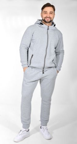 Мужские спортивные костюмы