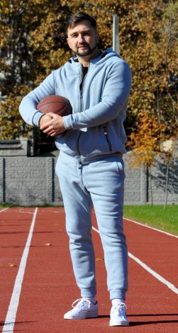 Тёплый костюм на флисе на змейке