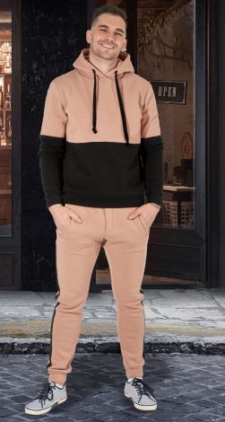 Мужские спортивные костюмы