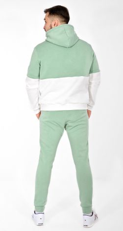 Мужские спортивные костюмы