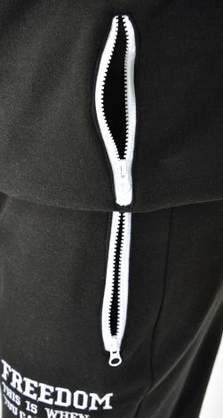 Мужские спортивные костюмы