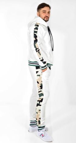 Мужские спортивные костюмы