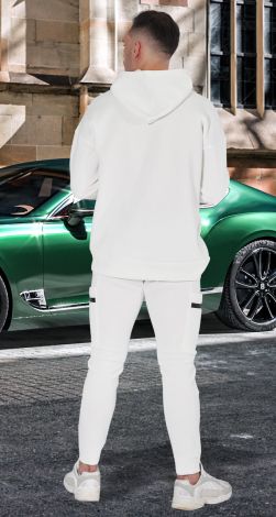 Мужские спортивные костюмы