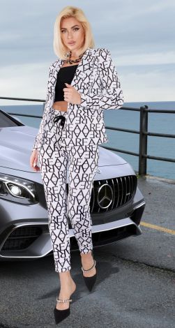 Брючний костюм з піджаком