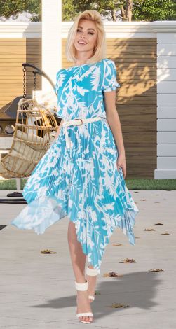 Красивое бирюзовое платье плиссе