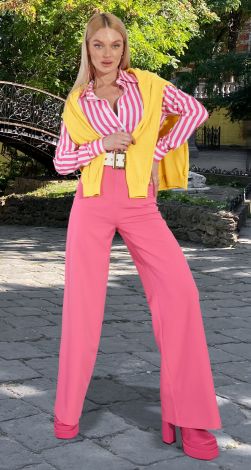 Рожеві штани клеш