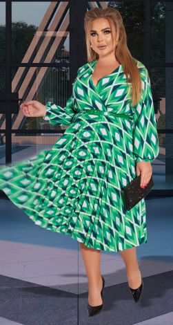 Хорошее платье большого размера