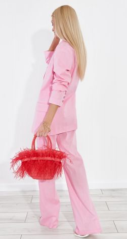 Костюми жіночі