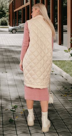 Жіночий верхній одяг