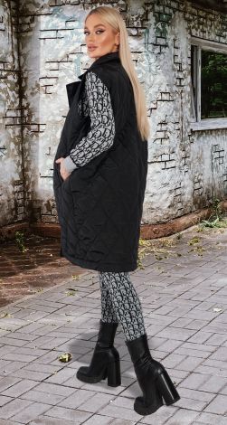 Жіночий верхній одяг