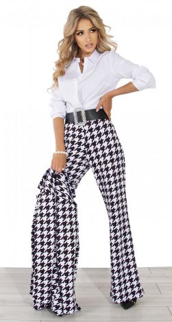 Костюми жіночі