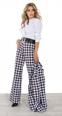 Костюми жіночі