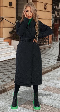 Жіночий верхній одяг