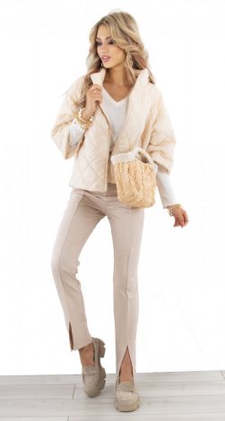 Жіночий верхній одяг