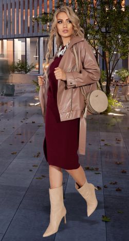 Жіночий верхній одяг