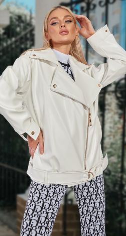 Жіночий верхній одяг