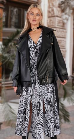 Жіночий верхній одяг