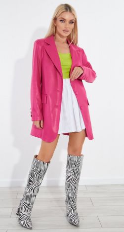 Жіночий верхній одяг