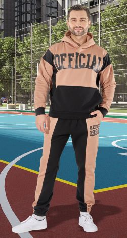 Мужские спортивные костюмы